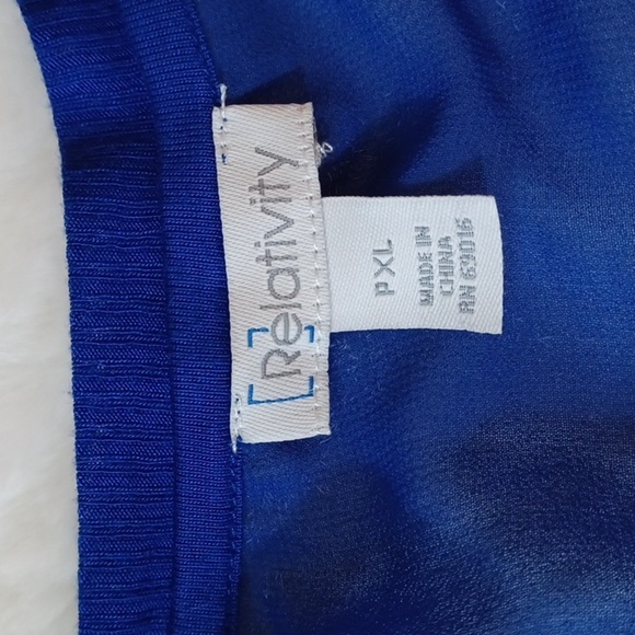 RELATIVITY Womans Blue V Neck‎ Top PXL - Picture 4 of 7